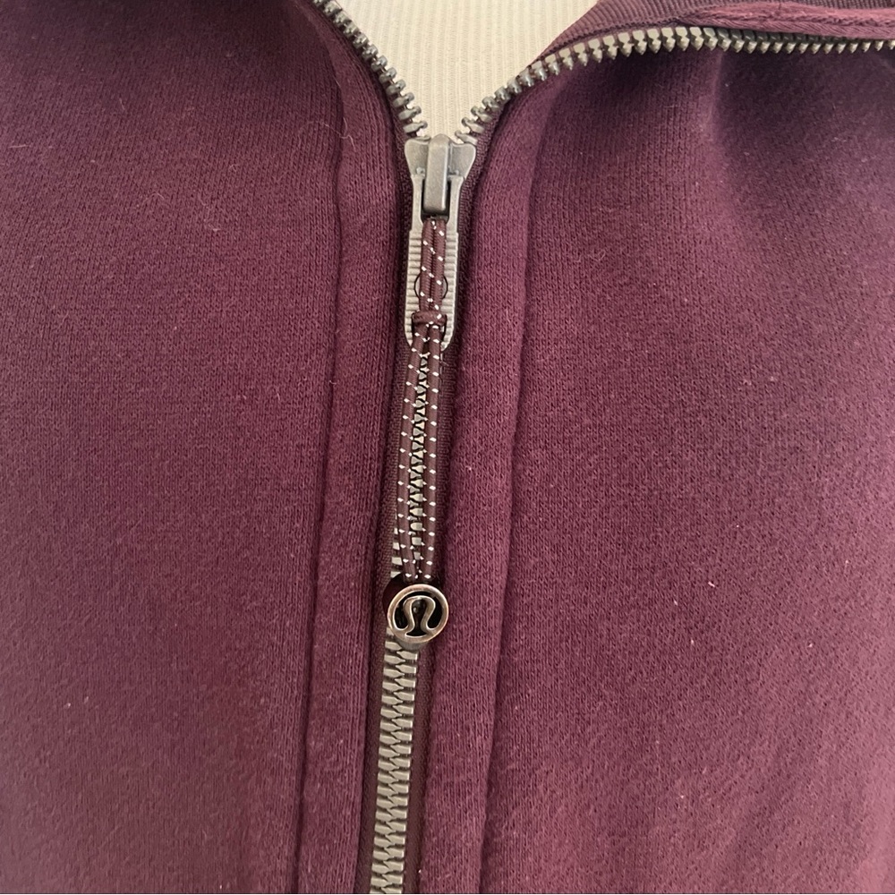 SOLD ❤️ Lululemon Black Cherry Scuba Hoodie 8/M - Picture 11 of 12
